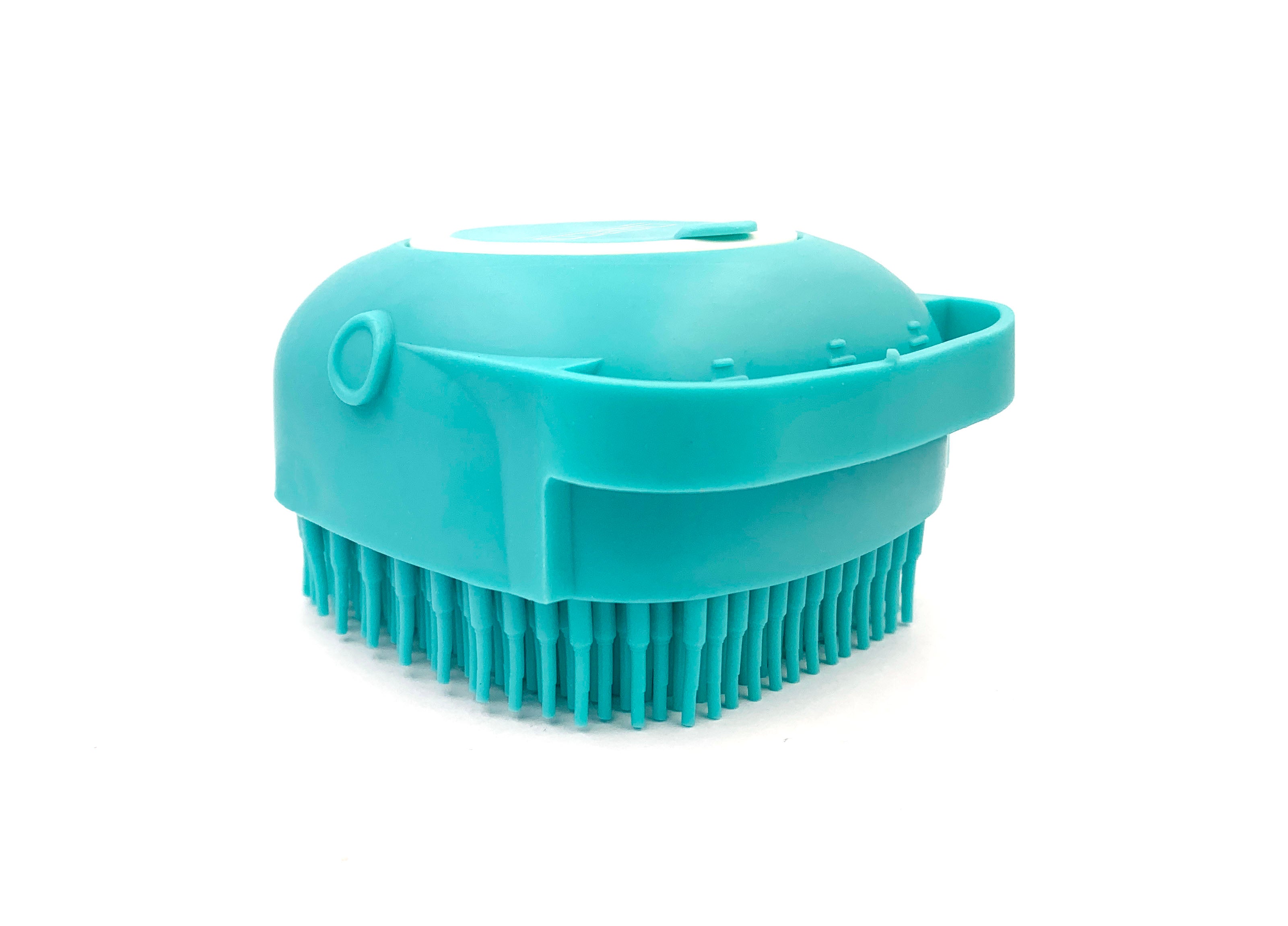 Side view of Pet Shampoo Brush