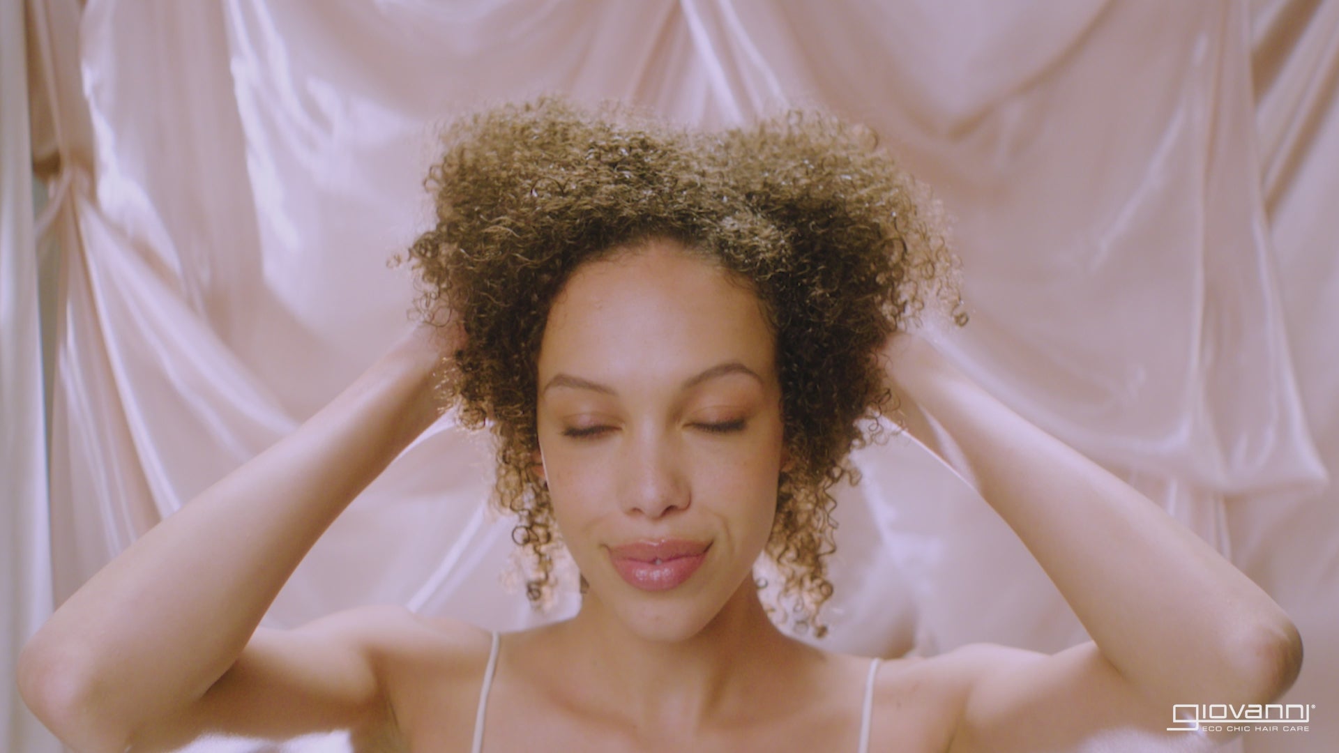 Video of Giovanni CURL products