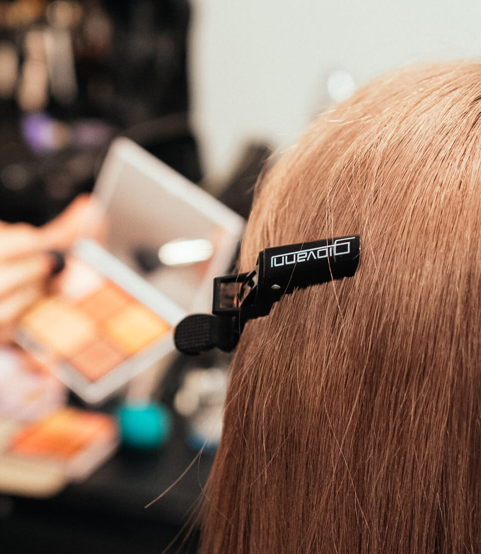 Giovanni Hair clip